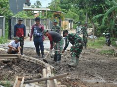Satgas TMMD Ke-123 Percepat Pembuatan Gorong-Gorong